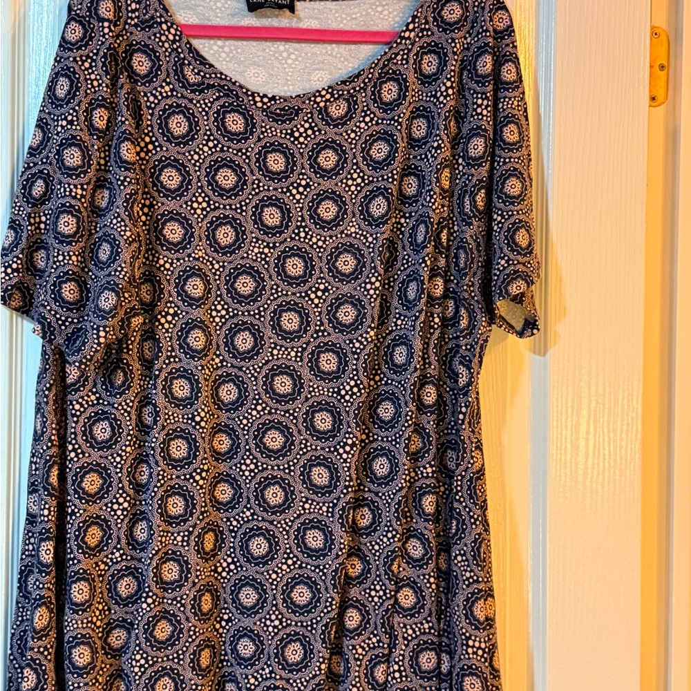Lane Bryant Navy and Pink Geometric Top 22/24